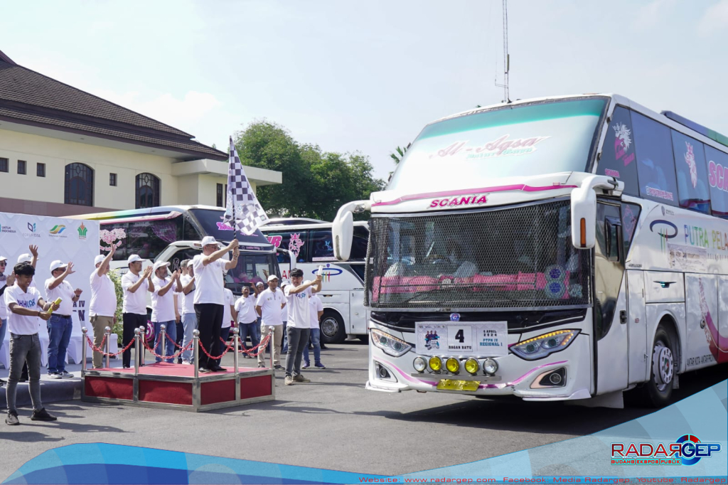 Mudik Gratis BUMN PTPN IV PalmCo Regional 1 Berangkatkan 500 Pemudik ke Tujuh Kota di Sumatra